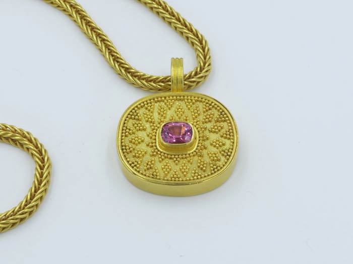 dec18-flax-pendant2-700wi